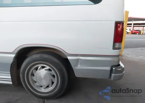 1996 Ford Econoline E150 из США, поврежденный, VIN 1FMEE11H4THB53662